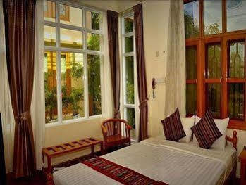 Hotel Mr. Charles 2*