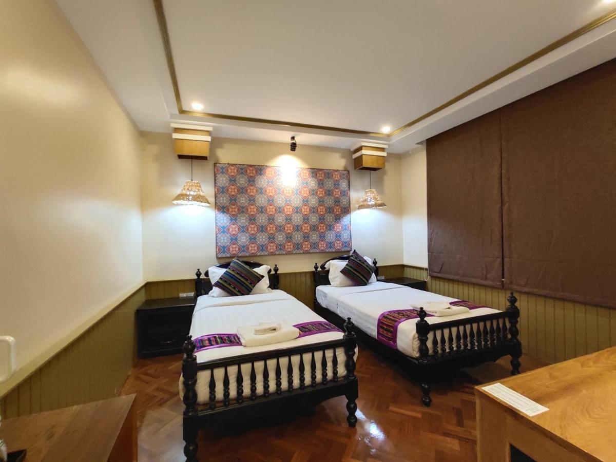 Mr. Charles Hotel Hsipaw